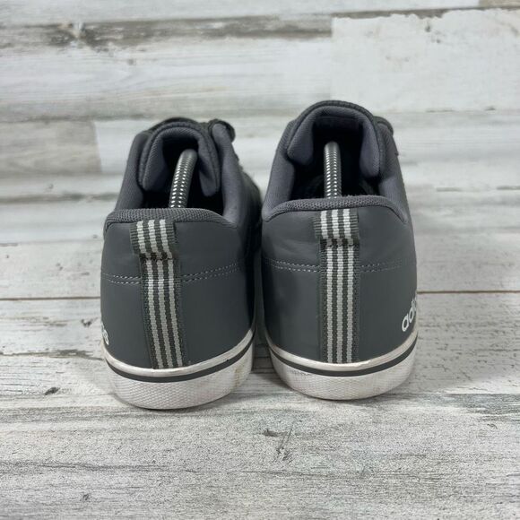 Assistant Mens 10.5 - Picture 3 of 8